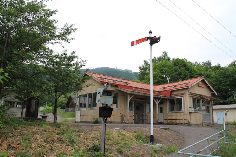 仁山駅