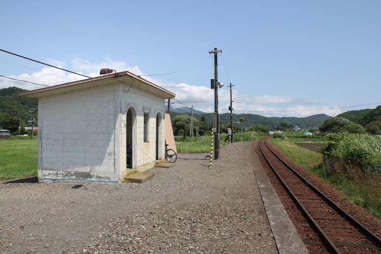 日高東別駅