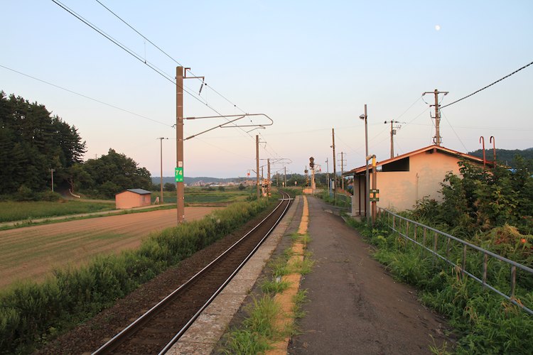 中小国駅